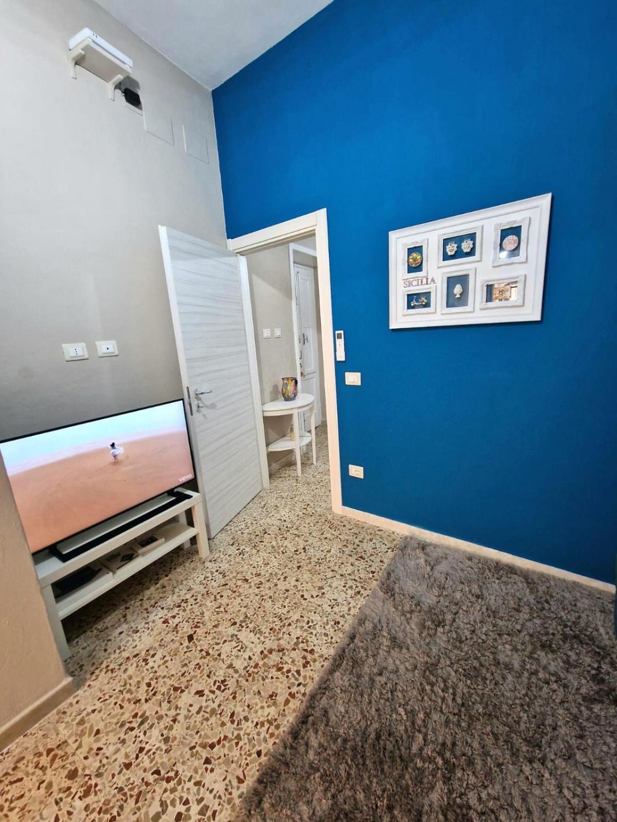 Апартаменты Delizia House Ortigia,Centro Citta, Vicino Al Mare Сиракузы Экстерьер фото
