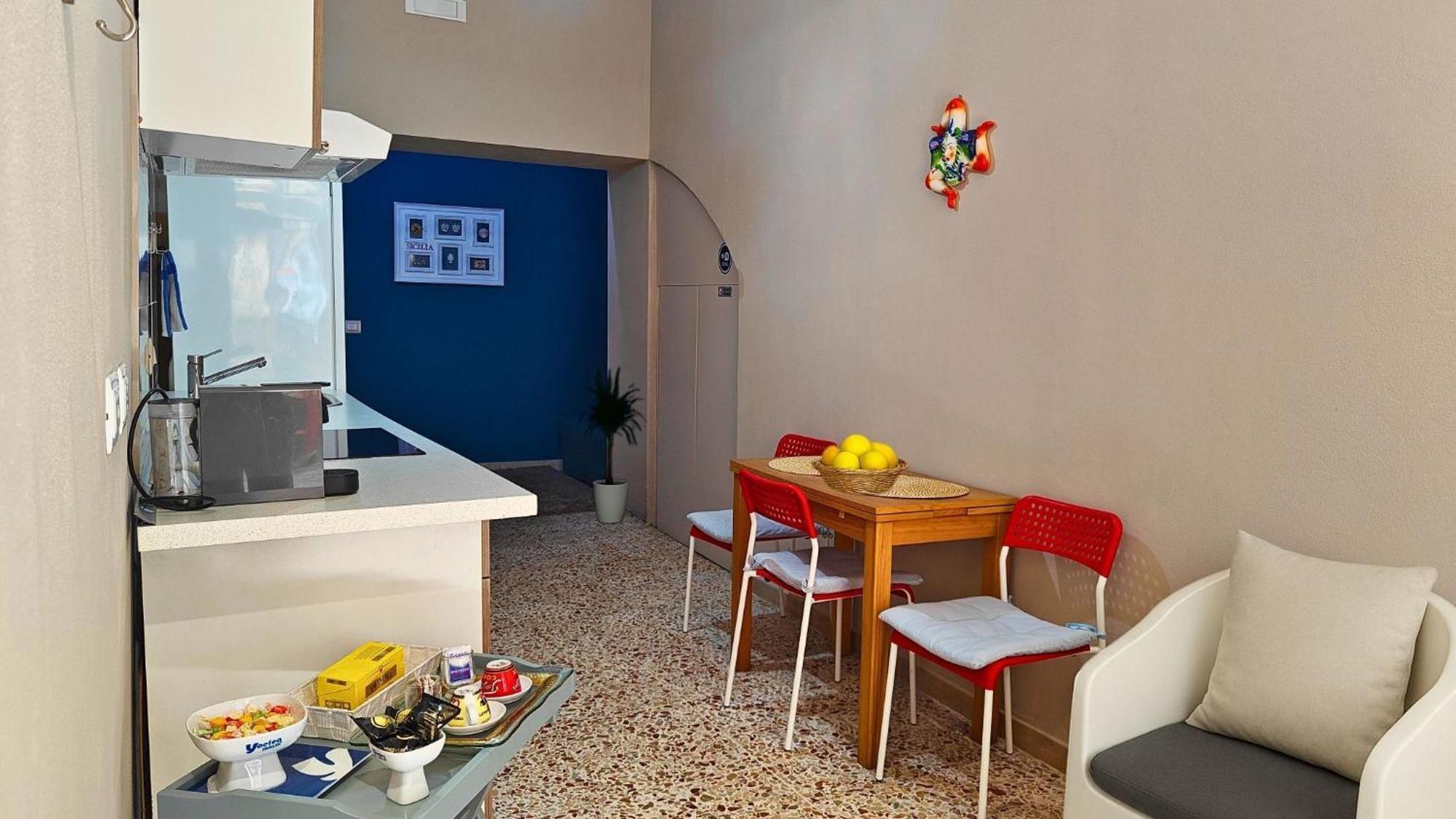 Апартаменты Delizia House Ortigia,Centro Citta, Vicino Al Mare Сиракузы Экстерьер фото